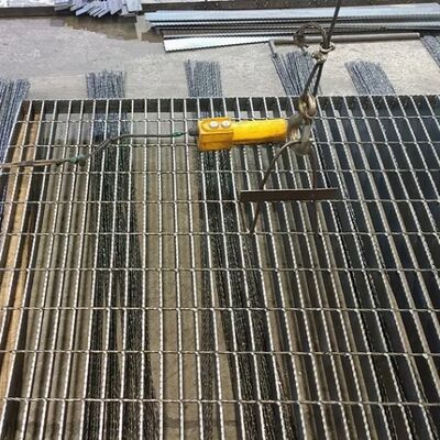 Heel Guard Mini Mesh Stainless Steel Bar Grating with Passivation Finish
