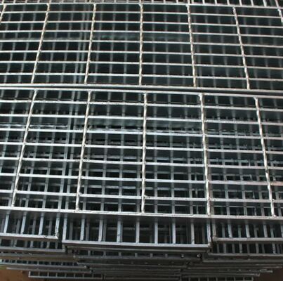 Heavy Duty Hot-Dip Galvanized Anti-Slip Steel Grating for Industrial Safety and Platforms