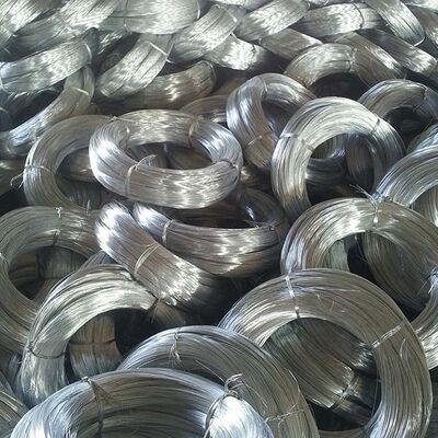 سیم آهن گالوانیزه گرم DIP با پوشش 50-150μm روی برای ساخت و ساز و حصار ساخته شده از فولاد کربن پایین